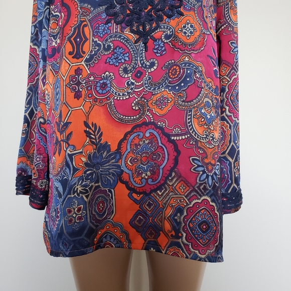 Jones New York embroidered tunic top size L - Picture 6 of 9